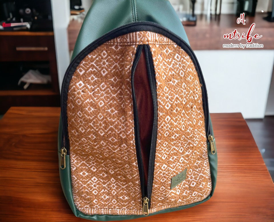 Casual Backpack (Green Eri)