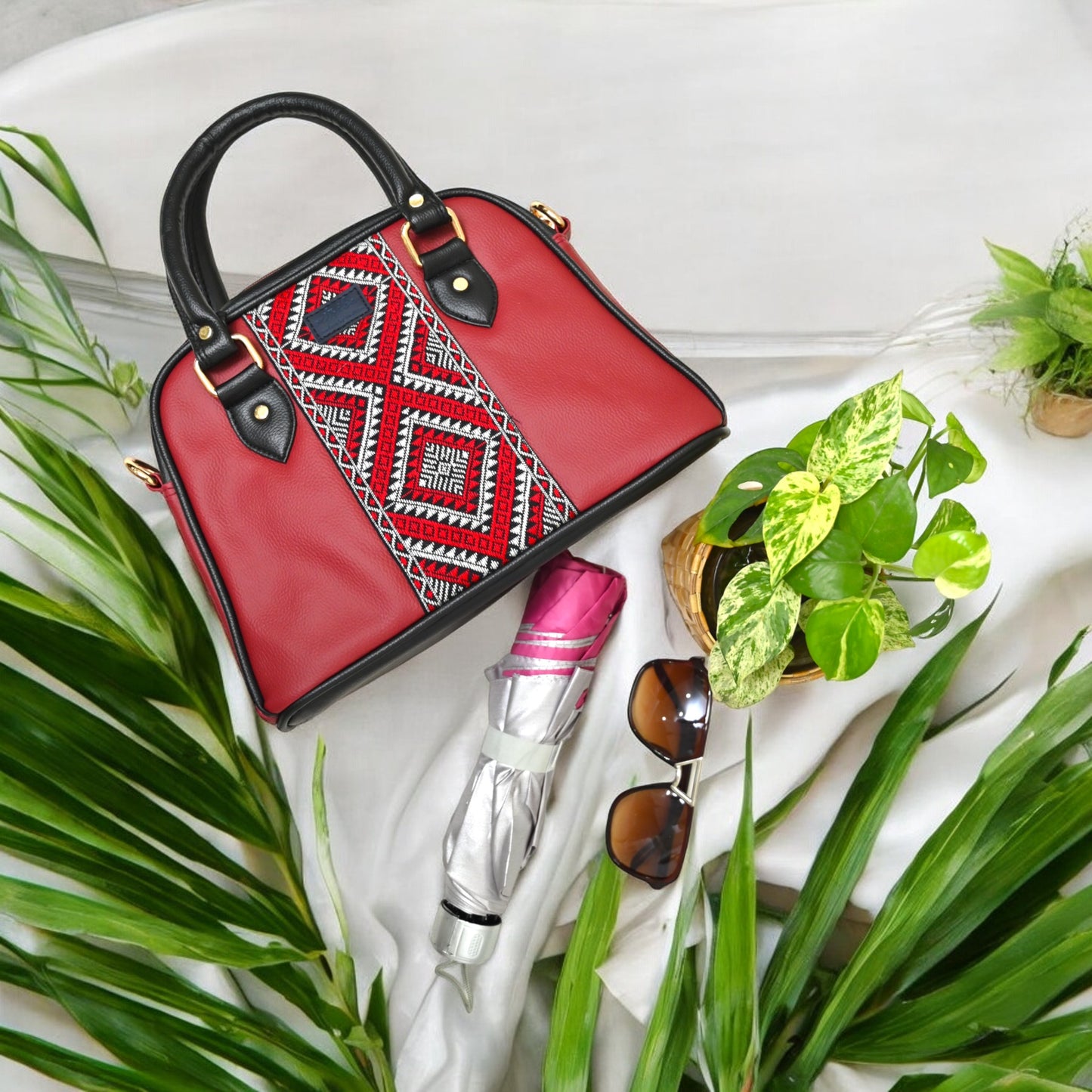 Vivid Heritage handbag